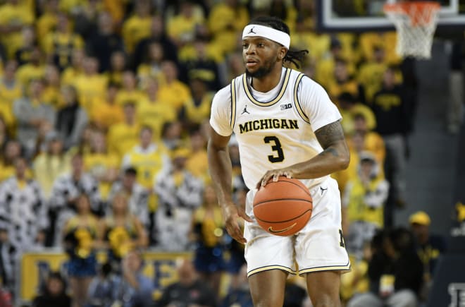 Michigan Wolverines basketball senior guard Zavier Simpson is averaging 12.2 points and 4.3 boards per game this year.