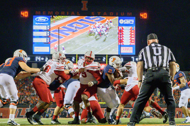 Illinois will sell beer in it's stadium on Aug. 28. 