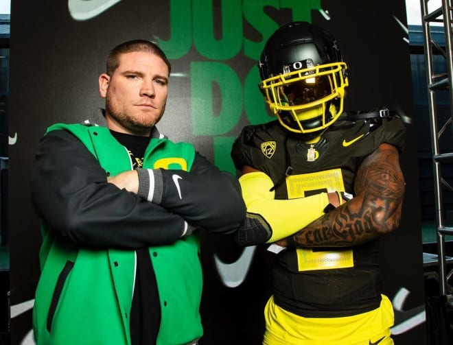 Oregon Recruiting: Where Michael Van Buren ranks among Duck QBs