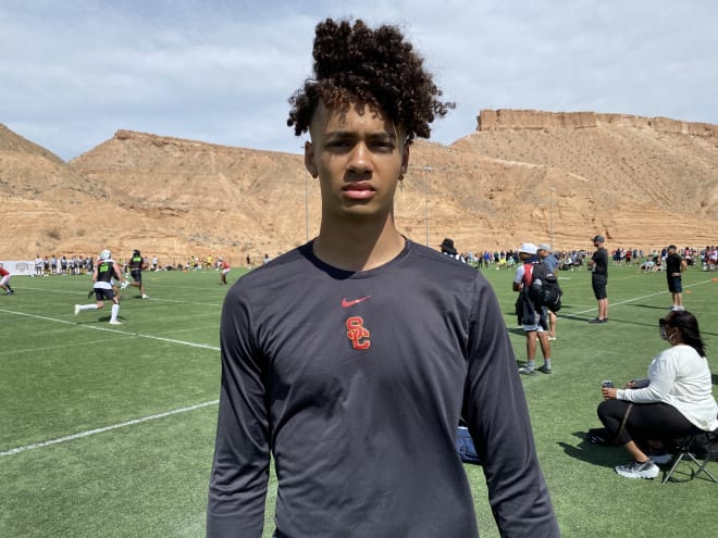 Malachi Nelson (Los Alamitos HS) is the No. 1-ranked quarterback in the 2023 class.