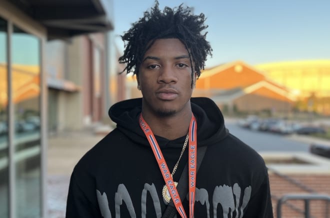 Rico Walker took an official visit to Auburn this week.