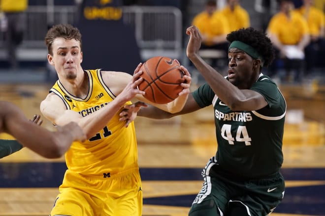 Michigan Wolverines basketball sophomore wing Franz Wagner dropped a game-high 19 points on MSU Thursday.