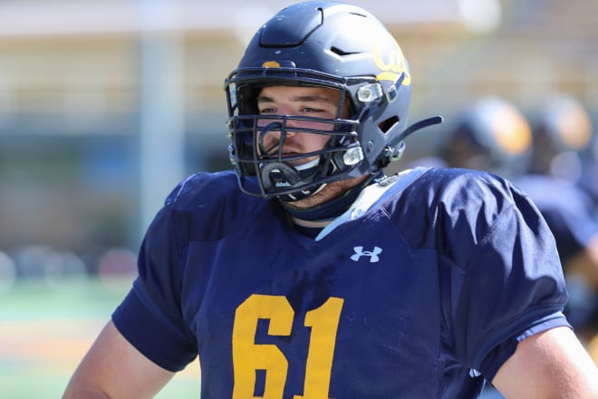 Bears Continue Heavy Work In Second Camp Scrimmage - California Golden Bears  Athletics