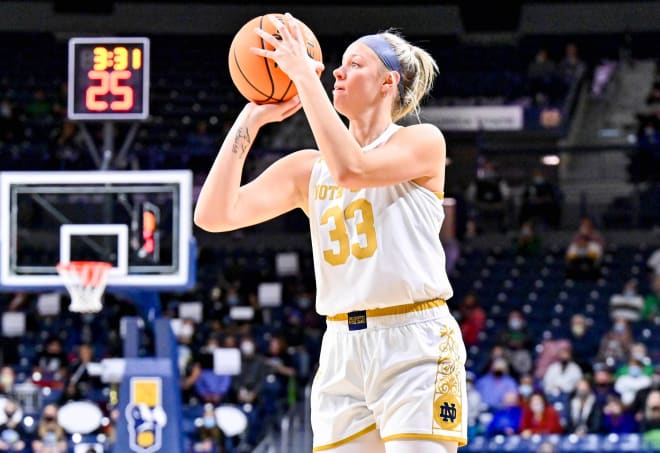 Sam Brunelle averaged 10 points and 4 rebounds in her three seasons at Notre Dame.