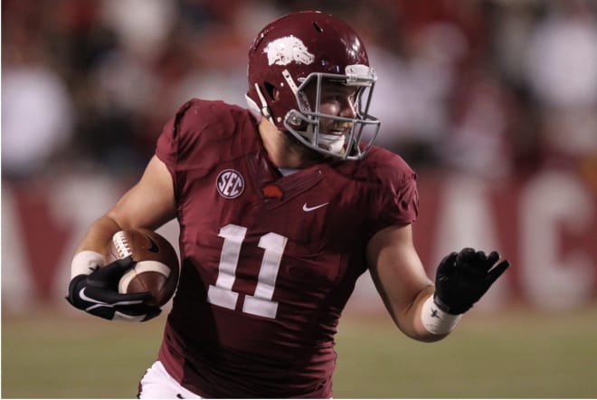 razorback uniforms