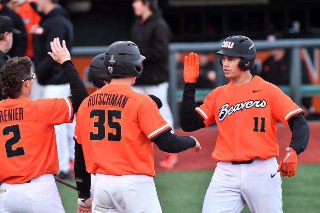 PHOTOS: Oregon baseball claims series over Oregon State, 5-1