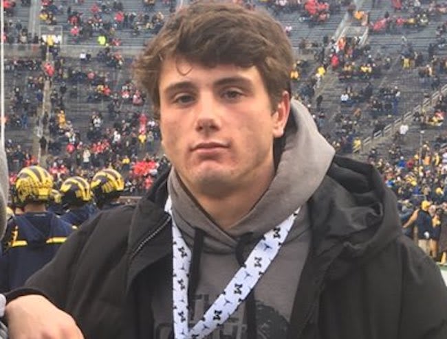 Three-star tight end Jack Pugh committed to Wisconsin on Monday. 