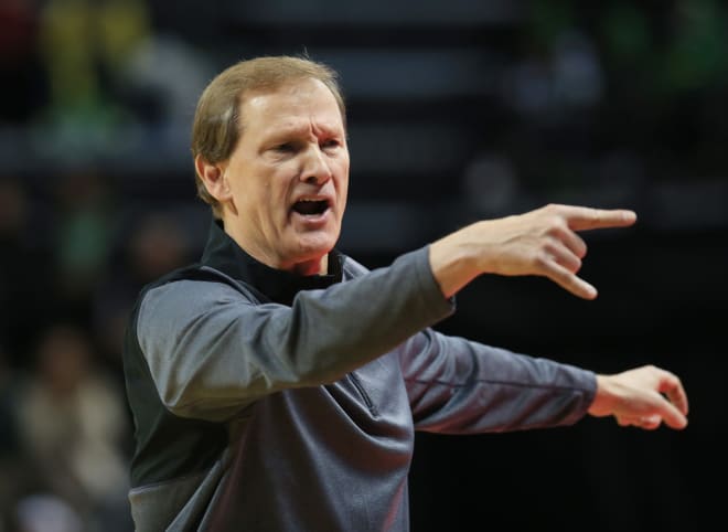 Oregon head coah Dana Altman