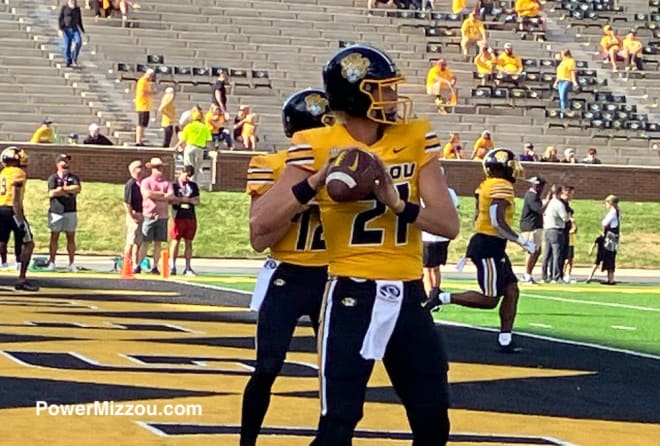 Horn was supposed to play Saturday, but never got off the sideline.