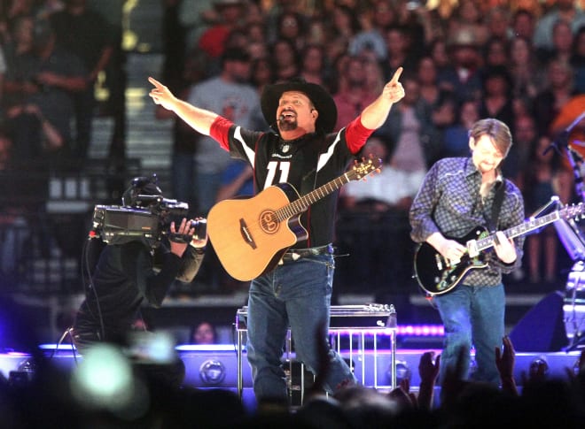 Garth Brooks last performed in Lincoln four years ago selling 68,000 tickets to five shows over four days. 