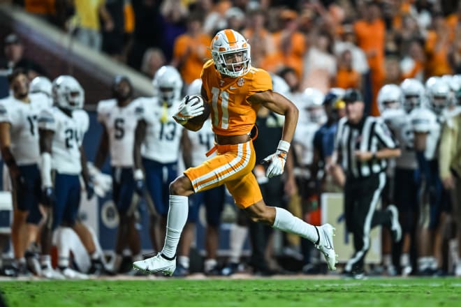 Jalin Hyatt caught two touchdown passes vs. Akron.