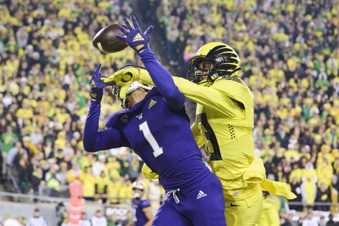 Former Oregon safety Bryan Addison announced his decision Tuesday to transfer to UCLA.