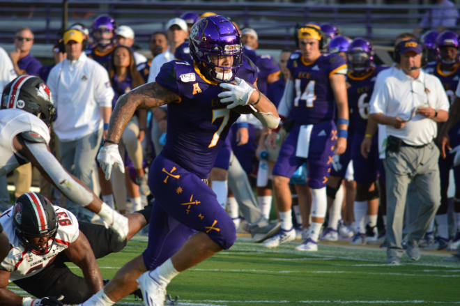 Pirate running back Darius Pinnix will be able to redshirt and could still play in ECU's last two games of the season.