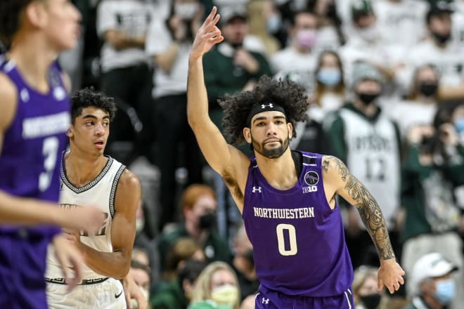 Northwestern snapped a four-game losing streak and won at MSU for the first time since 2009.