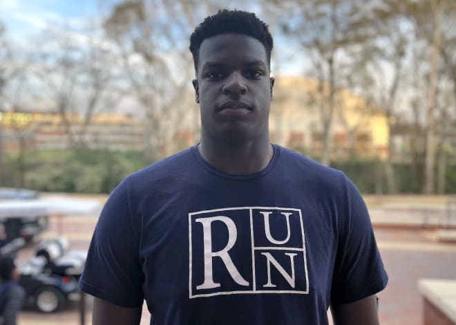 Andrew Babalola visited Auburn Tuesday.