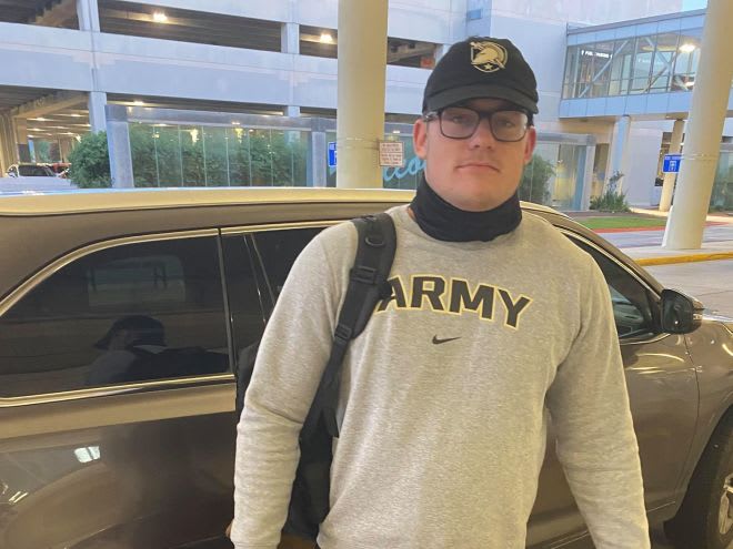Connor Finucane being dropped off this morning at the Baton Rouge Metropolitan Airport (BTR) 