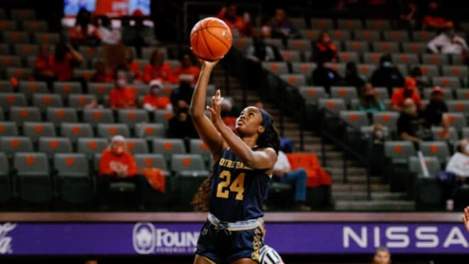 Notre Dame Fighting Irish women’s basketball sixth-year senior guard Destinee Walker