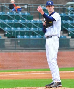 Ole Miss baseball drops Friday doubleheader to No. 23 Auburn - The