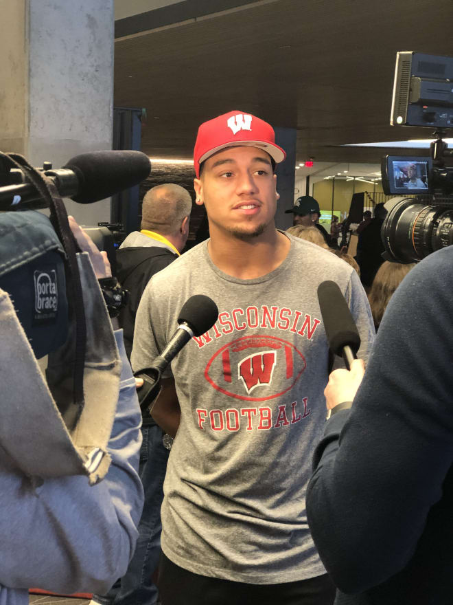 Minnehaha Academy and SMB superstar football player Kaden Johnson announces decision to attend Wisconsin.