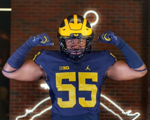 Michigan Wolverines football defensive lineman signee Rayshaun Benny is the No. 98 player in the 2021 class, per Rivals.com