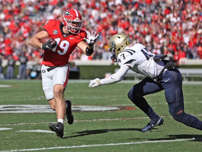 Brock Bowers has caught eight touchdowns this season. (UGA Sports Communications)