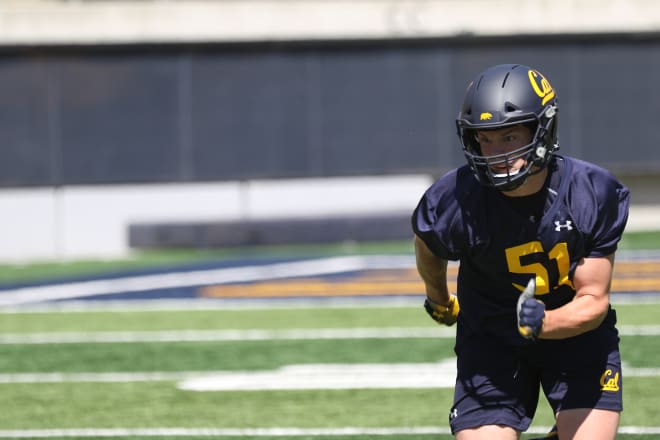 ILB Blake Antzoulatos in linebacker drills