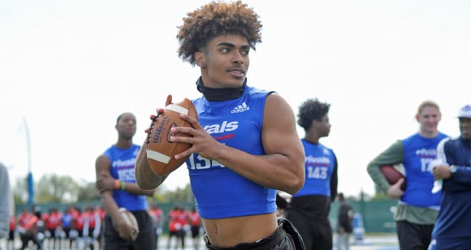 QB Micah Bowens works out at the Rivals Camp in Los Angeles.