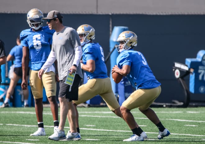 UCLA QBs coach Ryan Gunderson breaks down position battle - BruinBlitz