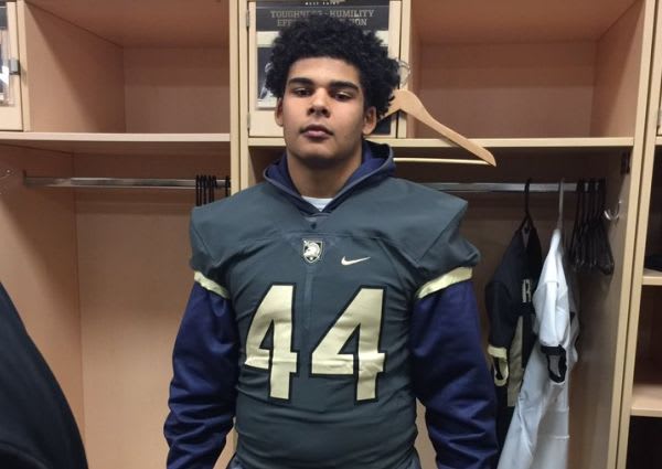 DE Sandro Maxwell impressed with his official visit to Army West Point