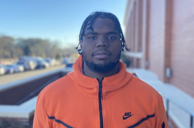Lawrence Johnson visited Auburn this week.