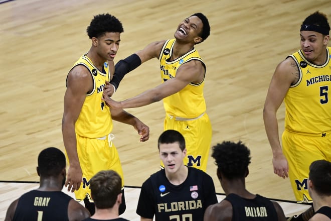 Michigan Wolverines basketball guard Zeb Jackson dished out six assists in 85 minutes during the 2020-21 season.