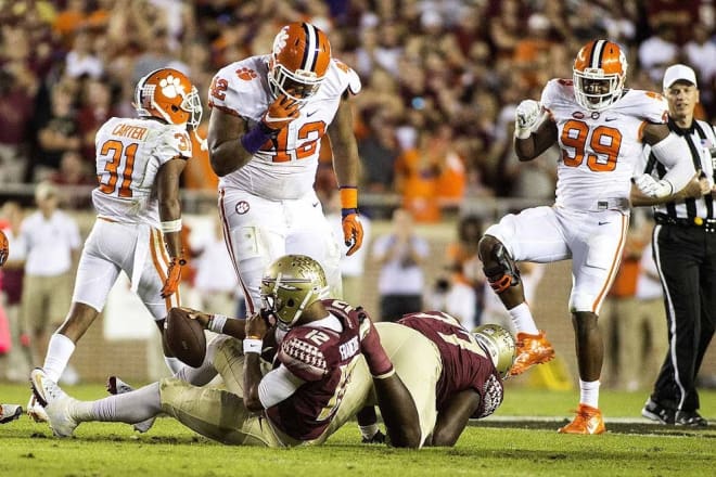 Florida State redshirt freshman quarterback Deondre Francois was sacked six times in a 37-34 loss to Clemson on Saturday.