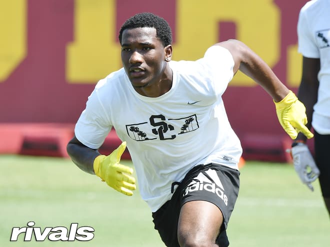 Narbonne HS wide reciever Joshua Jackson is the only offensive skill position signee so far for USC in this 2020 class.