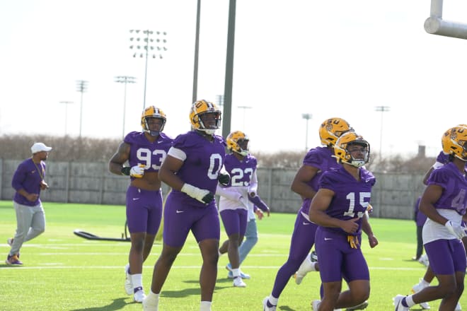 Maason Smith is the first player in LSU history to wear No. 0. (Photo by Julie Boudwin)