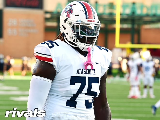 5-star OL Kam Dewberry is a major Texas target.