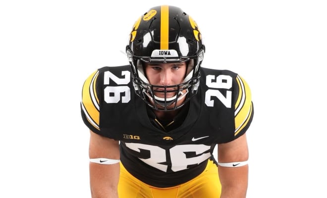 Class of 2021 linebacker Zach Twedt committed to the Iowa Hawkeyes this past weekend.