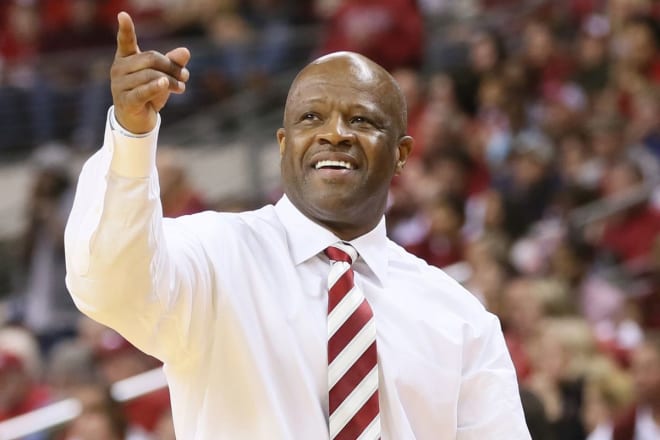 Head Coach Mike Anderson