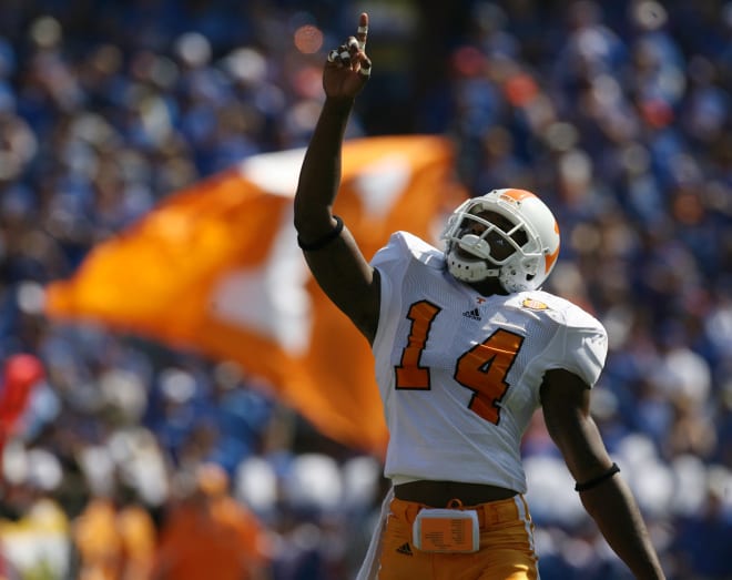 Tennessee Football Jersey Countdown No. 14 Eric Berry VolReport Tennessee Volunteers Football Basketball Recruiting