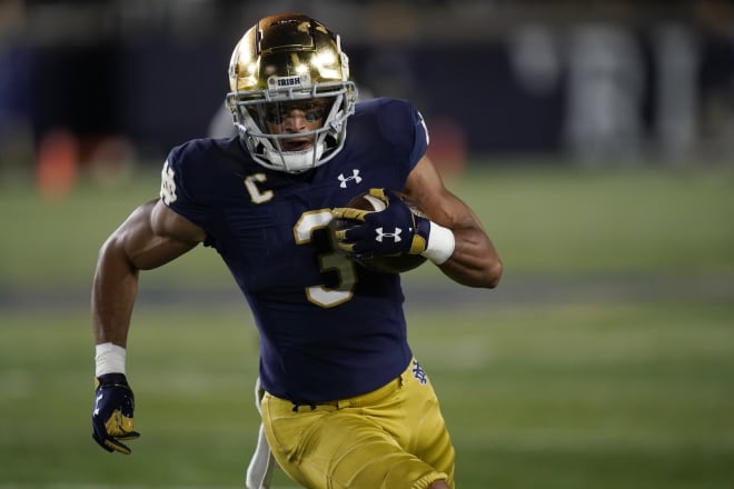 Notre Dame Fighting Irish football wide receiver Avery Davis