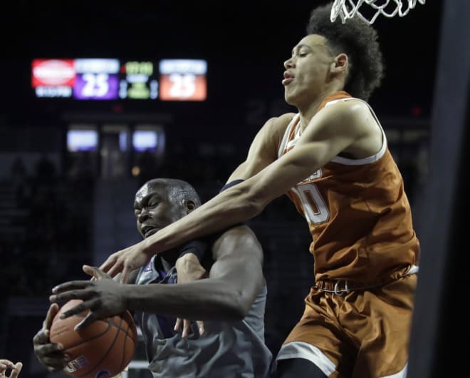 Jaxson Hayes (right) 