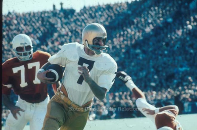 Former Notre Dame quarterback Joe Theismann will be honored with the 2024 Knute Rockne Spirit of Sports Living Legend Award on Oct. 11 in South Bend.