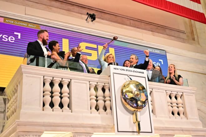 In her second visit to New York City in less than a month after her team won the national championship, LSU women's head basketball coach Kim Mulkey ran the bell to end the business day at the New York Stock Exchange.
