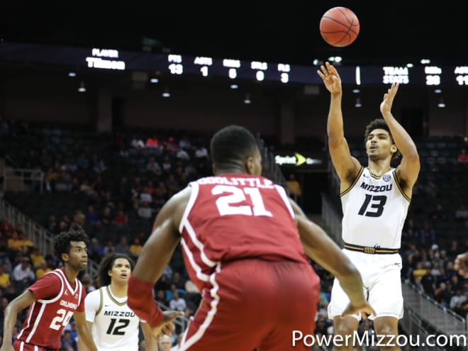 Smith led Missouri in scoring again with 17 points