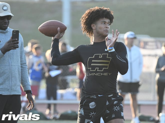 2023 three-star quarterback Kenny Minchey decommitted from Pittsburgh on Monday. 