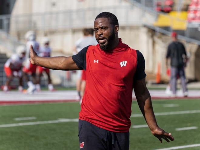 Wisconsin Football Hank Poteat on Wisconsin s transfer