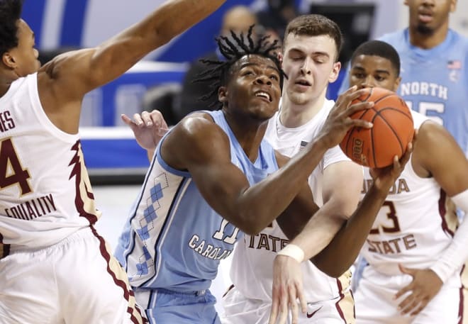 Day'Ron Sharpe and UNC's bigs didn't get enough looks over the game's decisive stretch.