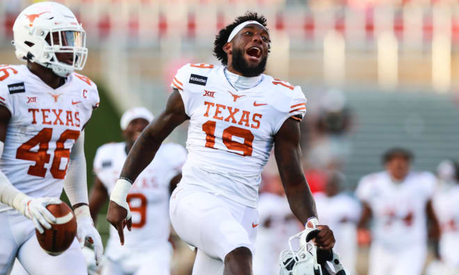 Epps totaled 24 receptions during his Texas career