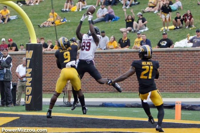 Tyree Gillespie (9) broke up a pass in the end zone and had a sack in Missouri's win over South Carolina.