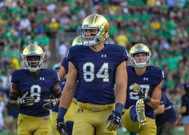 Notre Dame football tight end Cole Kmet during a 2018 Fighting Irish home game.