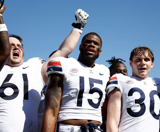 Chico Bennett (center) was among those who stood out in UVa's Spring Game on Saturday afternoon.